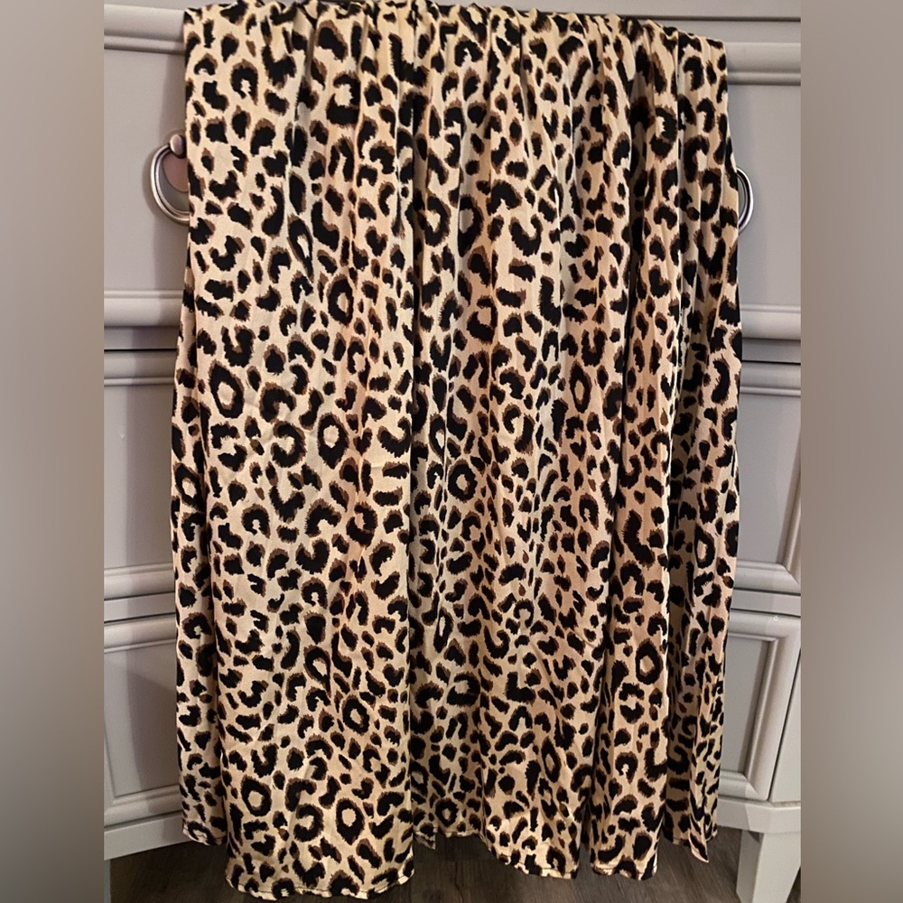Elegant Leopard Print Maxi Skirt